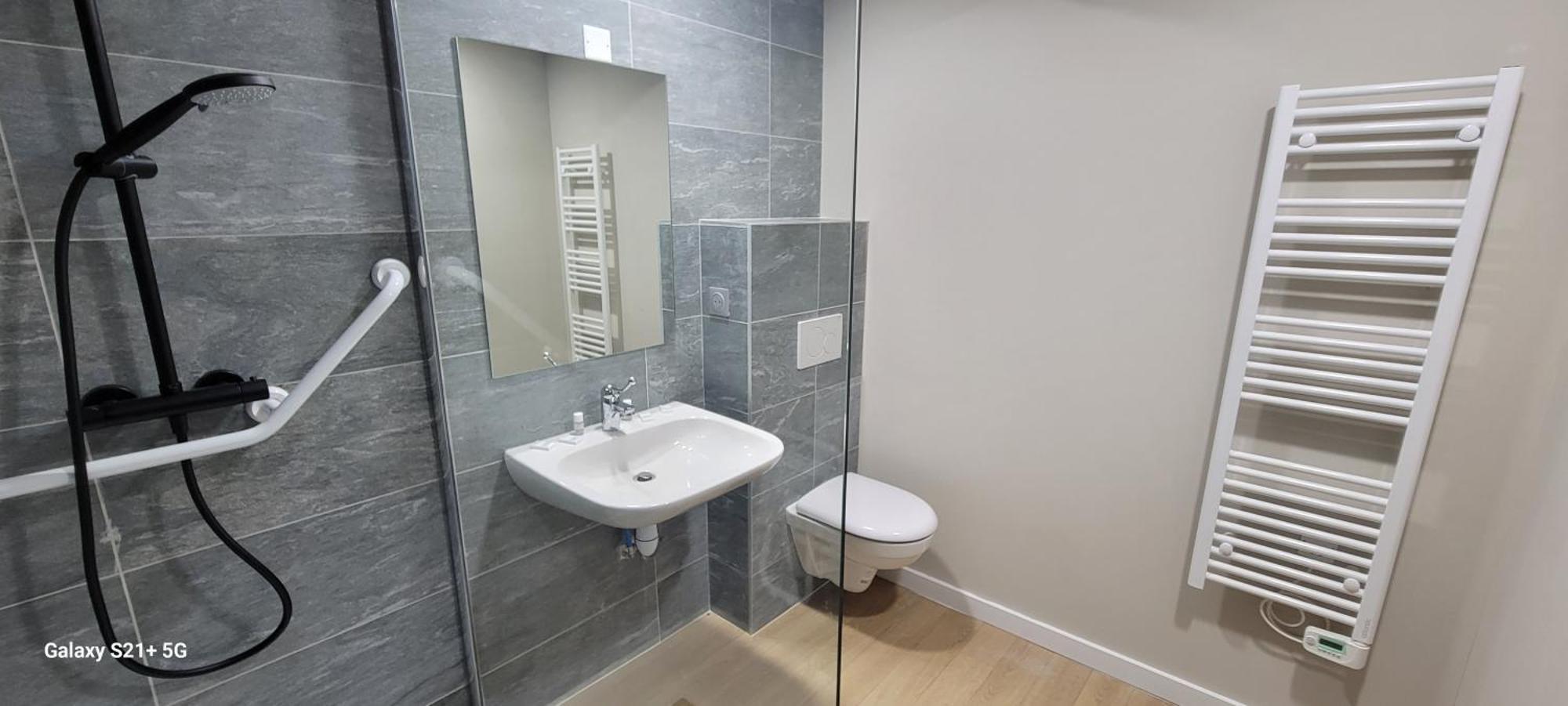 Hotel La Rua Albiez Montrond Bagian luar foto